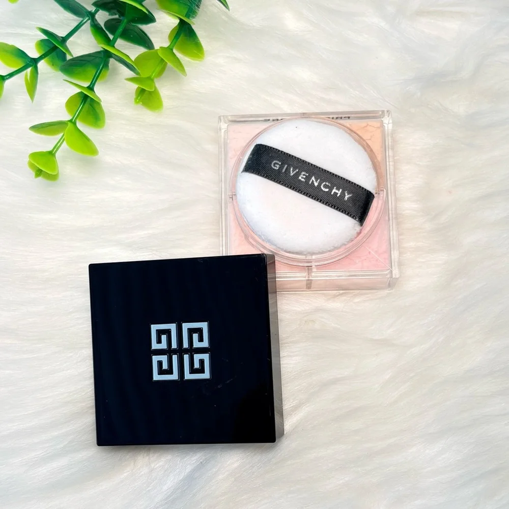 Givenchy Prisme‎ Libre Illuminating Loose Powder